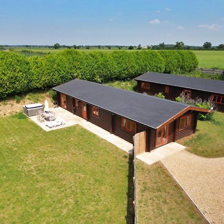 Ash Lodge Oakham Bagian luar foto