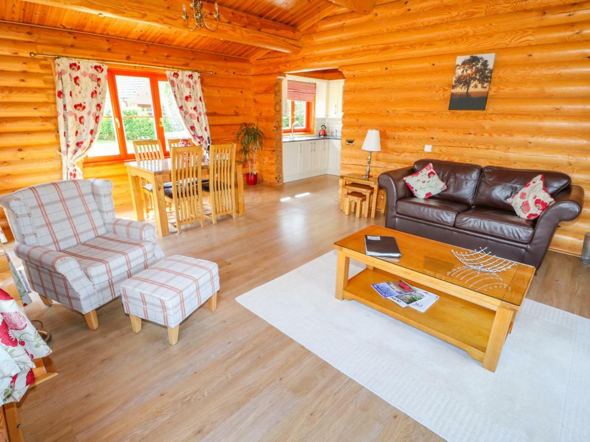 Ash Lodge Oakham Bagian luar foto