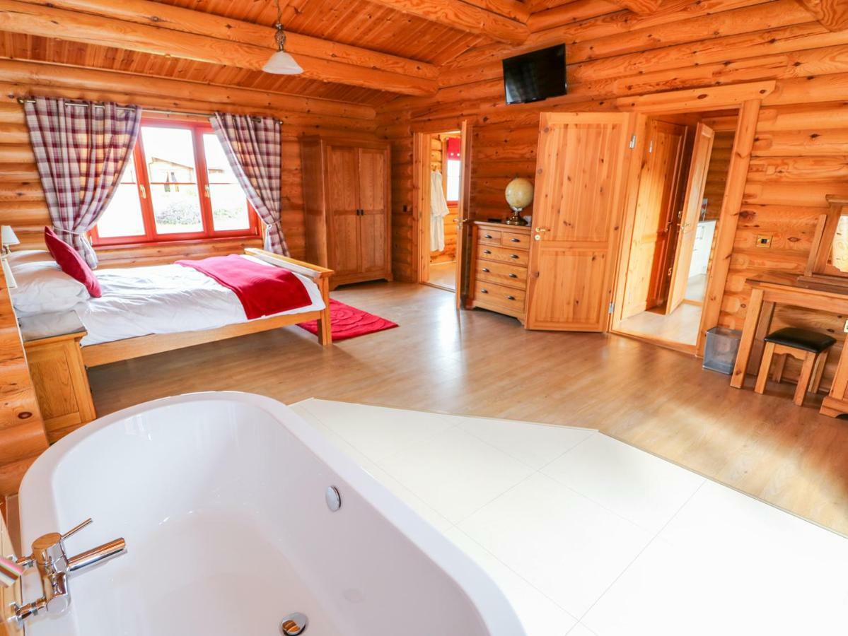 Ash Lodge Oakham Bagian luar foto