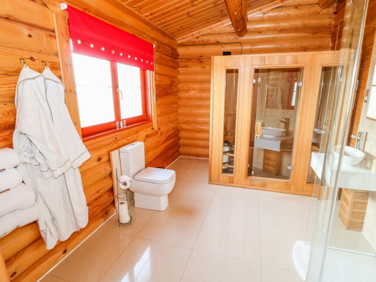 Ash Lodge Oakham Bagian luar foto