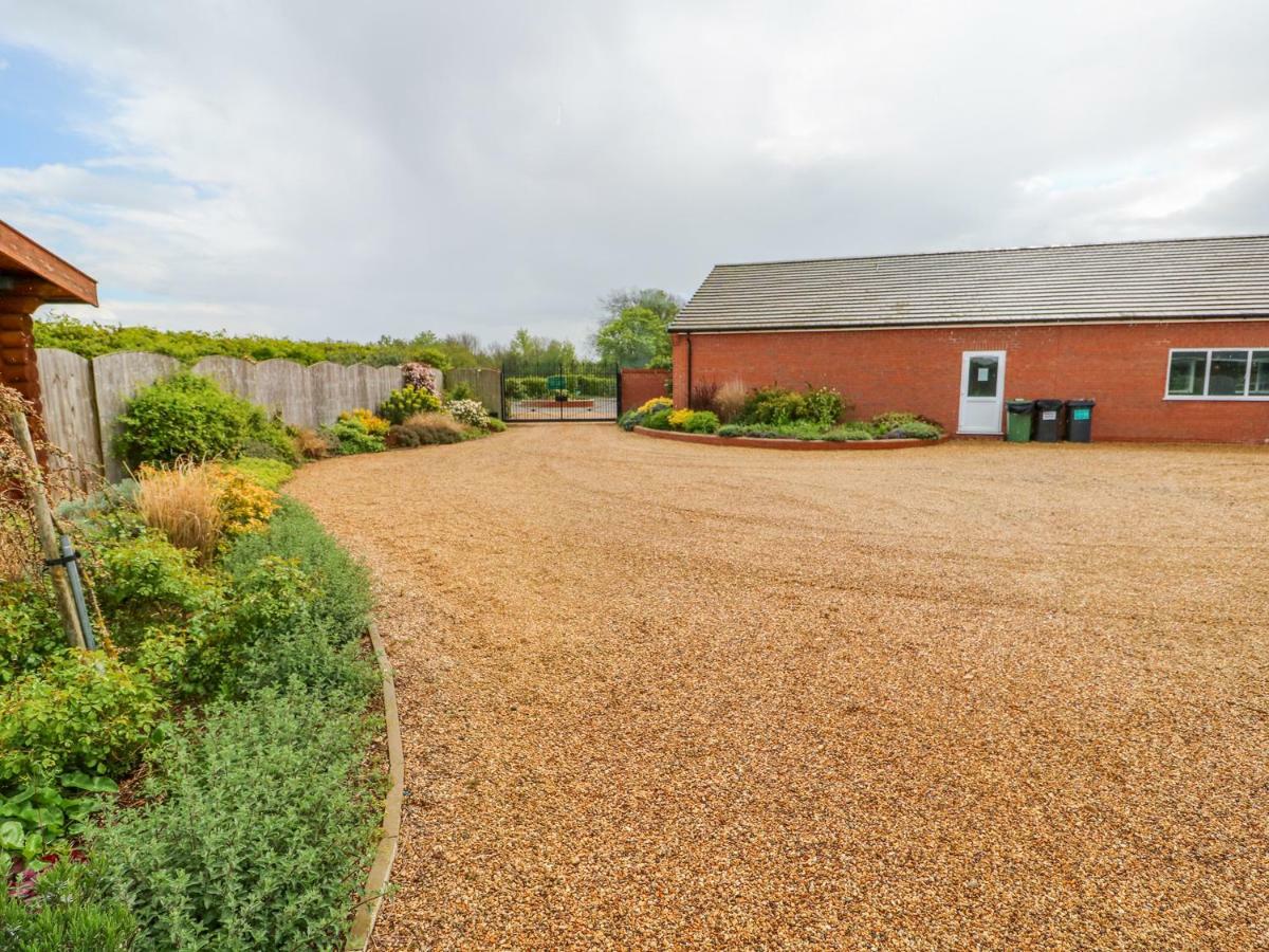 Ash Lodge Oakham Bagian luar foto