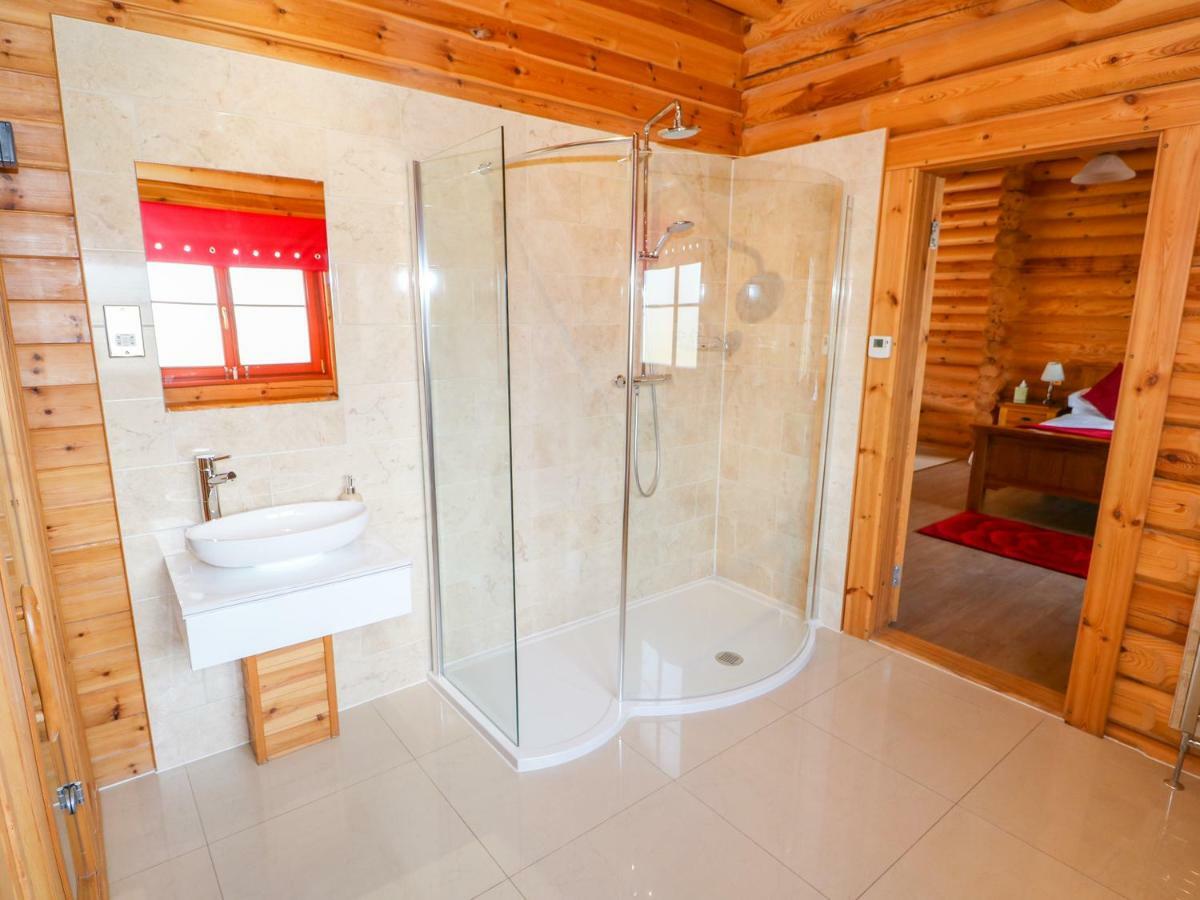 Ash Lodge Oakham Bagian luar foto